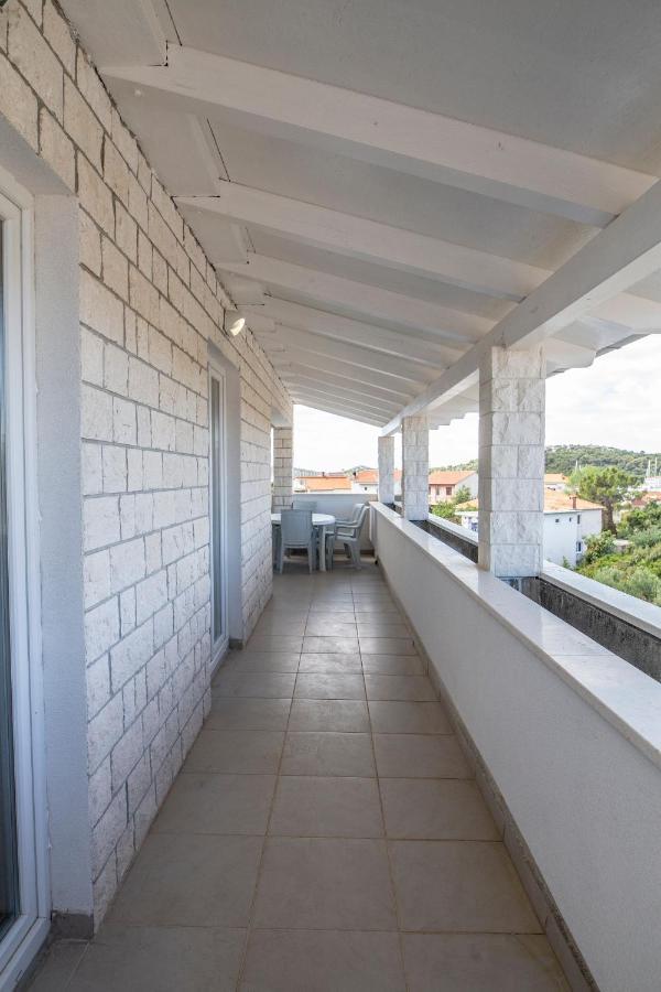 Zorana Apartment โรกอซนิซา ภายนอก รูปภาพ