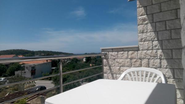 Zorana Apartment โรกอซนิซา ภายนอก รูปภาพ