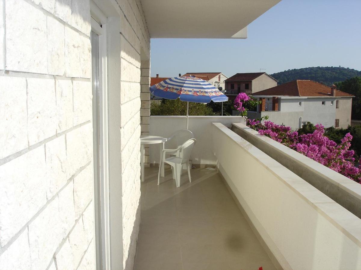 Zorana Apartment โรกอซนิซา ภายนอก รูปภาพ